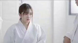 成人文学网站匹配到的女会员！屁股真骚有劲！【完整版35分钟已上传到下面的简阶】